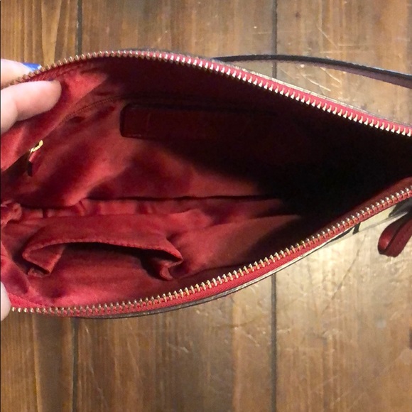 Coach crossbody purse - Picture 3 of 3